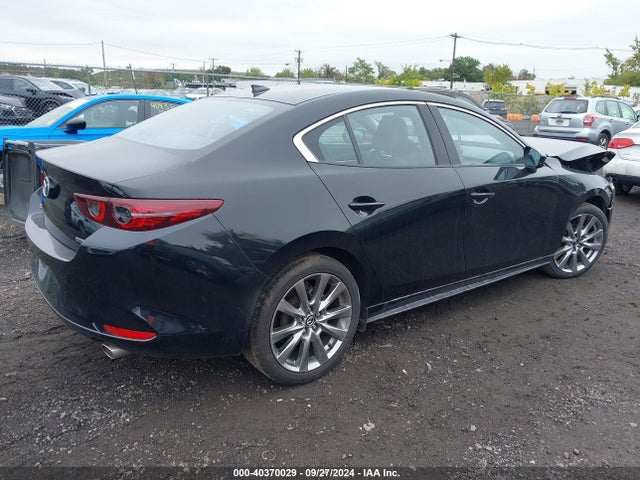 JM1BPADL3M1308374 Mazda Mazda3 Premium