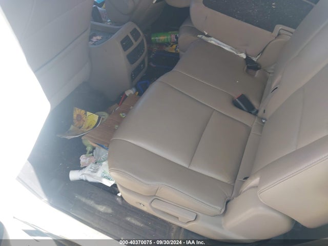 Honda Pilot Touring 2016 5FNYF5H98GB014869 Image 8