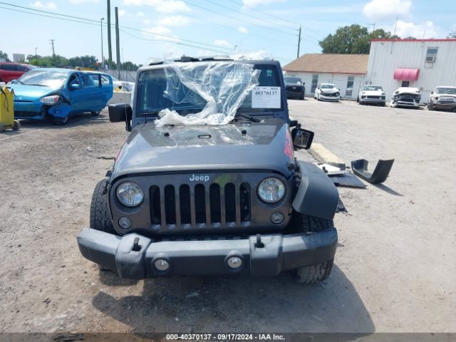 1C4BJWDG2JL878660 Jeep Wrangler Jk Unlimited Sport S 4x4
