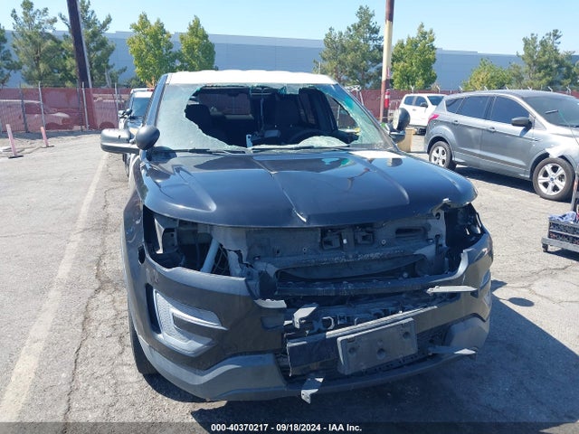 Ford Utility Police Interceptor 2016 1FM5K8AR0GGC36740 Image 12