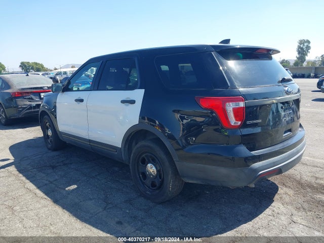 Ford Utility Police Interceptor 2016 1FM5K8AR0GGC36740 Image 3