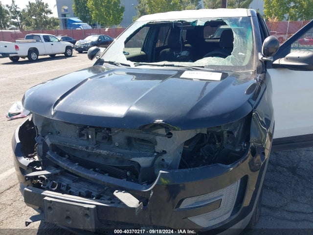 Ford Utility Police Interceptor 2016 1FM5K8AR0GGC36740 Image 6
