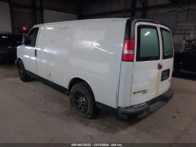 2010 GMC SAVANA 1500 1GTUGADX0A1183972 Photo 2