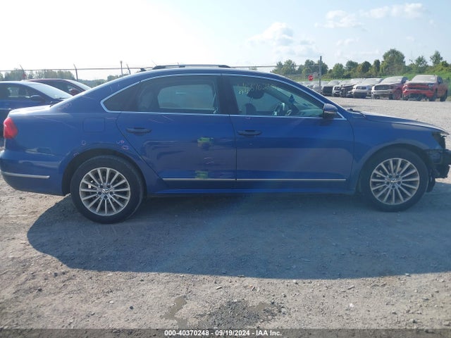 1VWBT7A33GC012070 Volkswagen Passat 1.8t Se