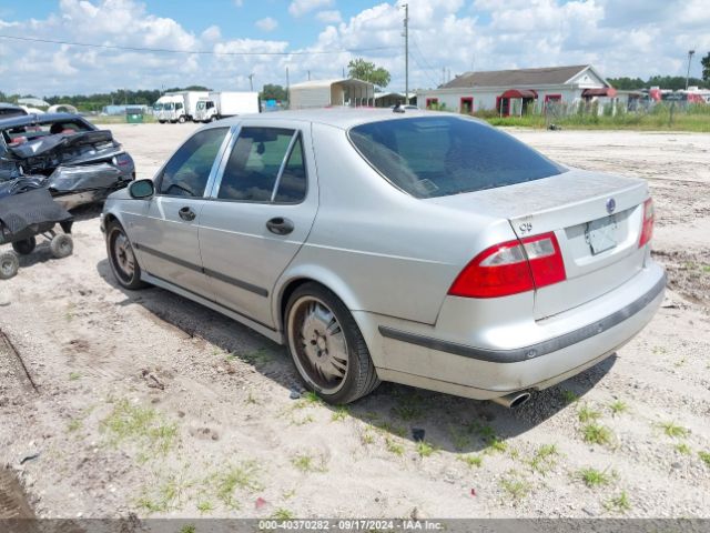 2003 SAAB 9-5 YS3EH49G433036050 Photo 2