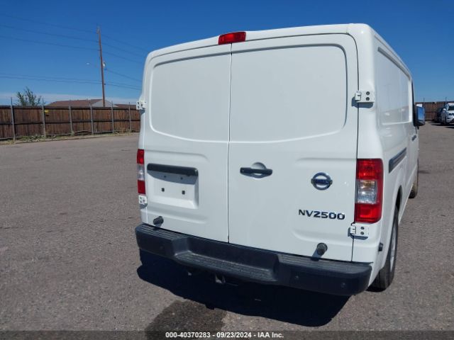 1N6AF0KY4JN803675 Nissan Nv Cargo Nv2500 Hd Sv V8