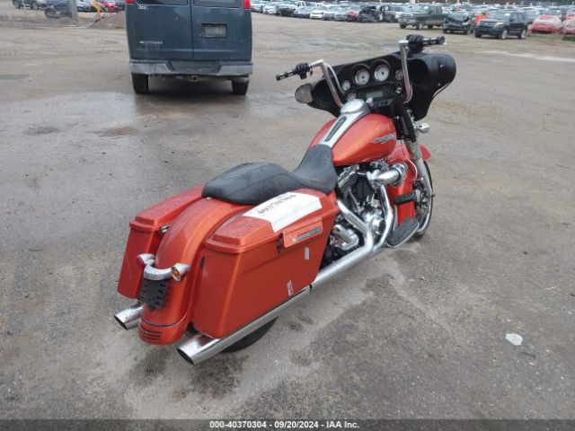 2011 HARLEY-DAVIDSON FLHX 1HD1KB414BB670539 Photo 3