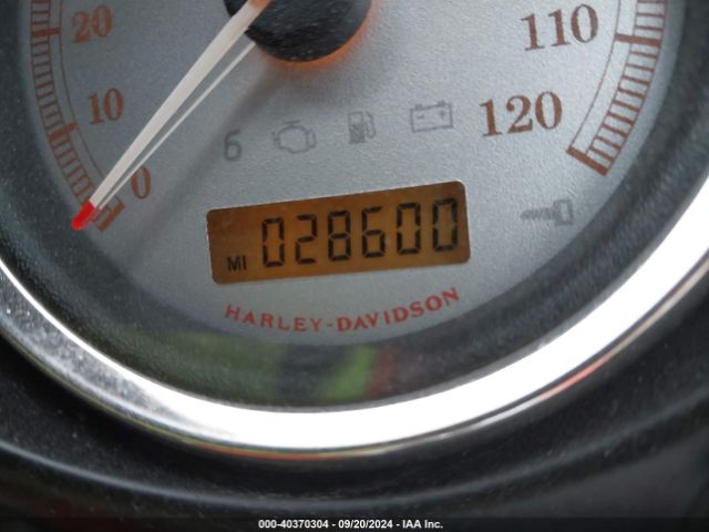 2011 HARLEY-DAVIDSON FLHX 1HD1KB414BB670539 Photo 6