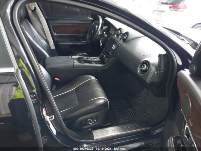 SAJWJ1CD3G8W01301 Jaguar Xj R-sport