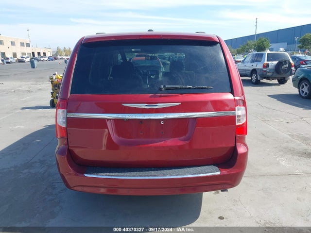 2C4RC1CG1GR104400 Chrysler Town & Country Touring-l Anniversary Edition