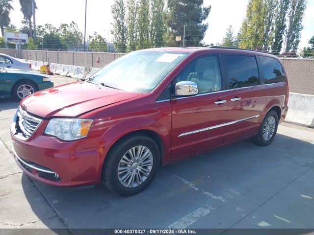 2C4RC1CG1GR104400 Chrysler Town & Country Touring-l Anniversary Edition