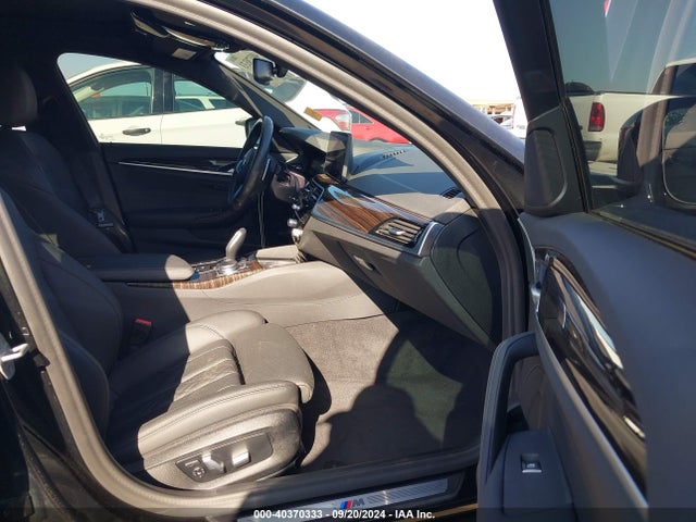 WBA53BH07MCG04758 BMW 530I