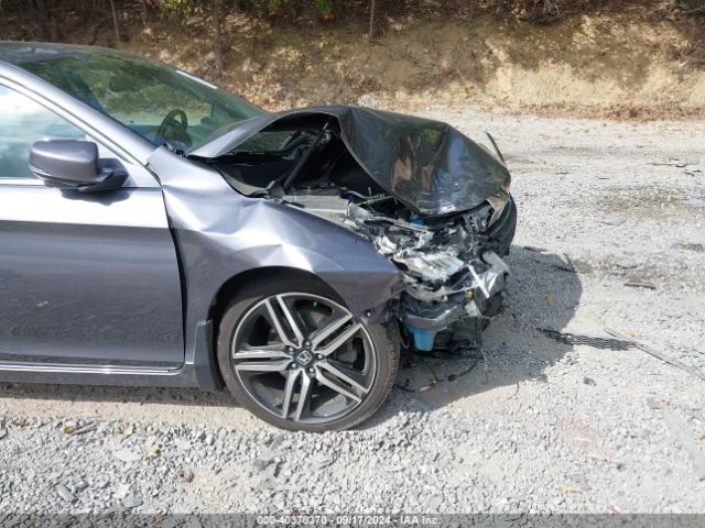 1HGCR3F9XHA011721 Honda Accord Touring V6