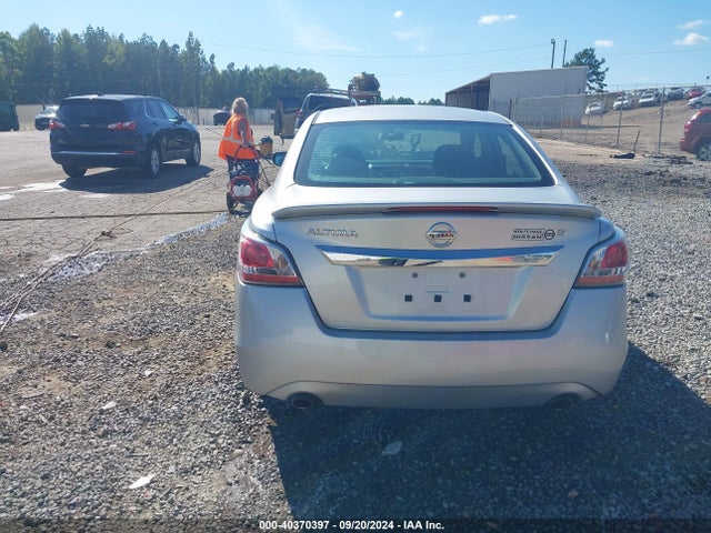 Nissan Altima 2.5 S 2015 1N4AL3AP8FC414066 Image 16