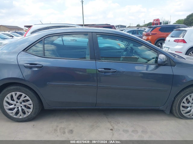 Toyota COROLLA LE 2018 2T1BURHE9JC016979 Image 13