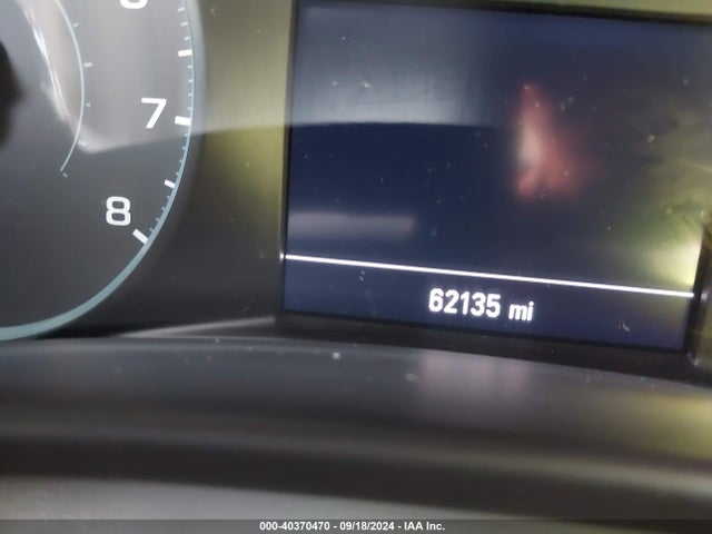 Chevrolet EQUINOX LT 2018 2GNAXSEV9J6338643 Image 7