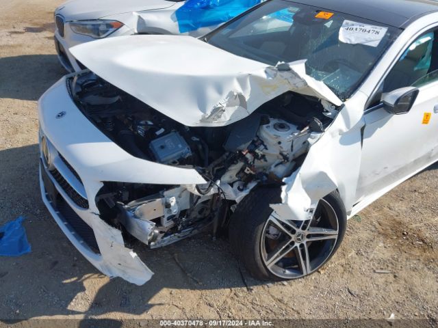W1K3G4FB9NJ377023 Mercedes-Benz A 220 4matic