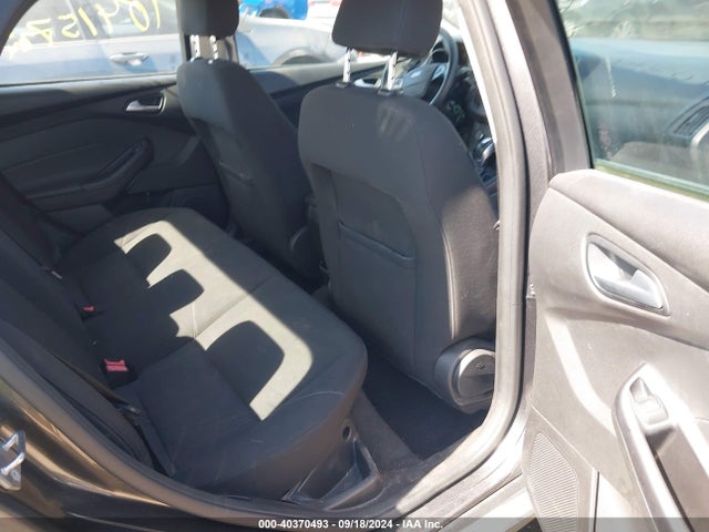 Aukcja sprzedaży 2015 Ford Focus Se, vin: 1FADP3F22FL329478, numer aukcji: 40370493