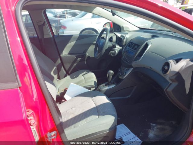 1G1JA5SH8F4125999 Chevrolet Sonic Ls Auto