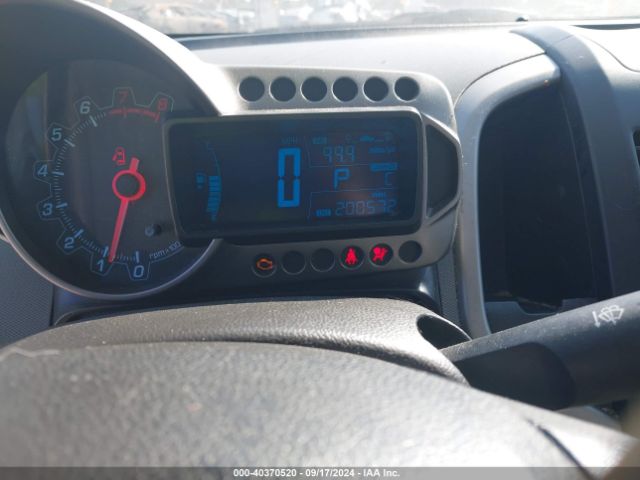 1G1JA5SH8F4125999 Chevrolet Sonic Ls Auto