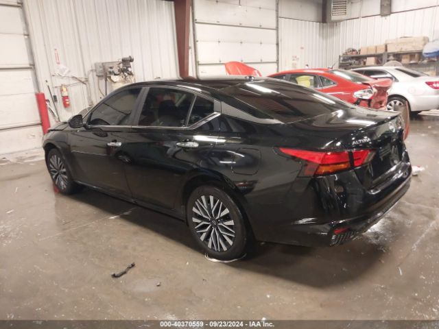 1N4BL4DW1RN424542 Nissan Altima Sv Intelligent Awd
