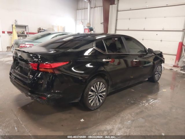 1N4BL4DW1RN424542 Nissan Altima Sv Intelligent Awd