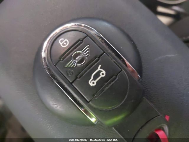 2022 MINI CONVERTIBLE WMW43DL03N3P28183 Photo 10