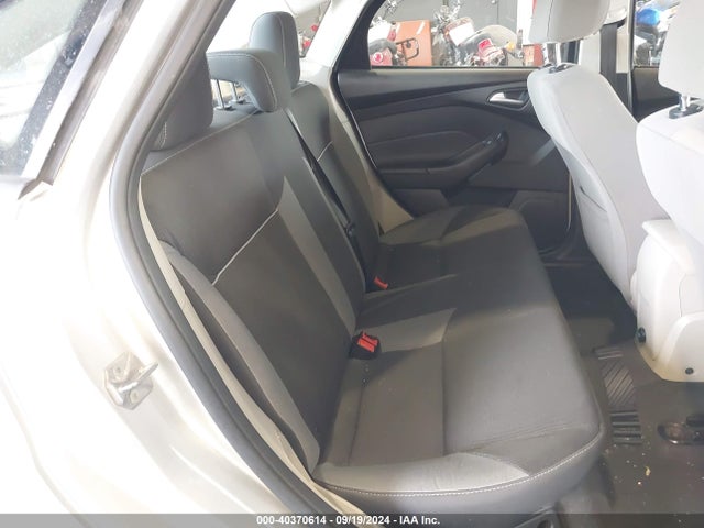 Ford FOCUS SE 2014 1FADP3F20EL274494 Image 8