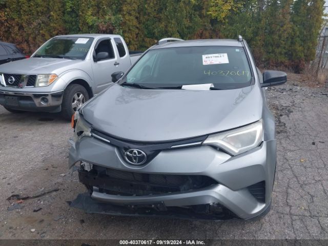 2T3BFREV7GW462433 Toyota RAV4 LE