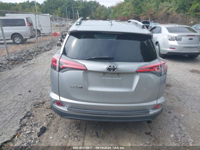 2T3BFREV7GW462433 Toyota RAV4 LE