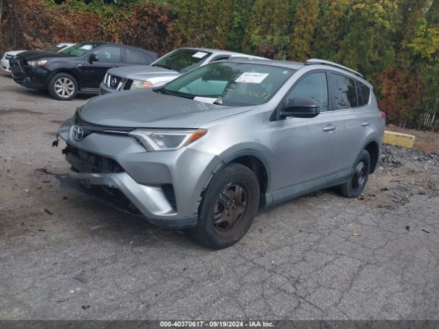 2T3BFREV7GW462433 Toyota RAV4 LE