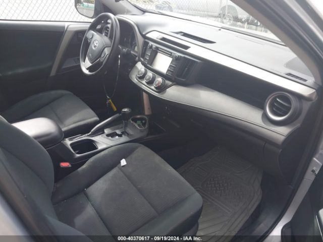 2T3BFREV7GW462433 Toyota RAV4 LE