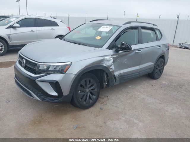 3VVCX7B2XNM038406 Volkswagen Taos 1.5t S