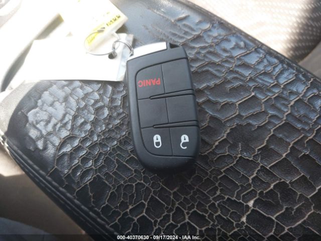 3C4PDCAB6JT445545 Dodge JOURNEY SE