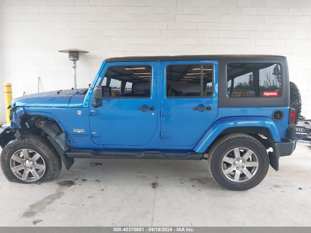 1C4BJWEG3FL627829 Jeep Wrangler Unlimited Sahara