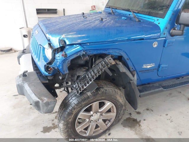 1C4BJWEG3FL627829 Jeep Wrangler Unlimited Sahara