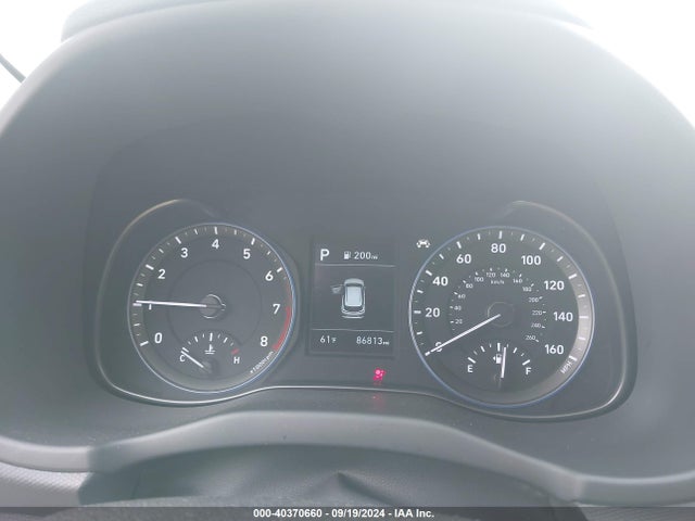 KM8K3CA58KU326843 Hyundai Kona Limited