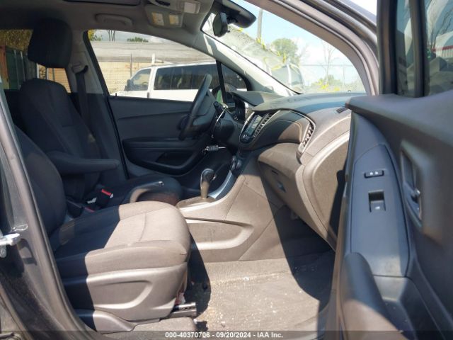 3GNCJLSB3HL236352 Chevrolet Trax Lt