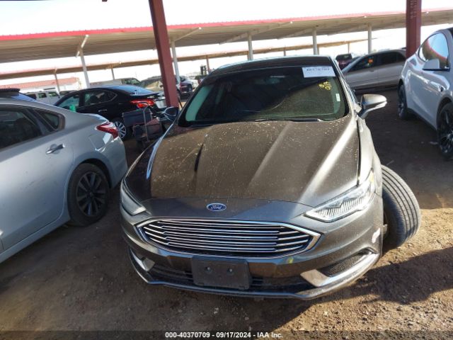 3FA6P0PU3JR205186 Ford Fusion Energi Se Luxury