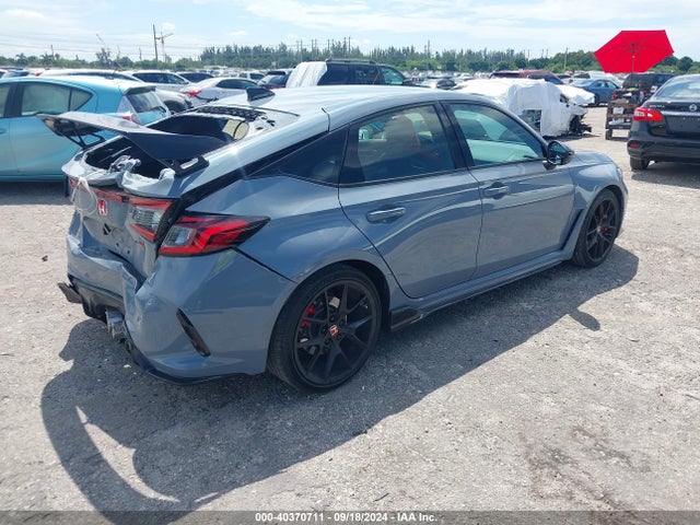 Honda Civic Type R Base (m6) 2024 JHMFL5G40RX001952 Image 4