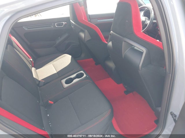 Honda Civic Type R Base (m6) 2024 JHMFL5G40RX001952 Image 8