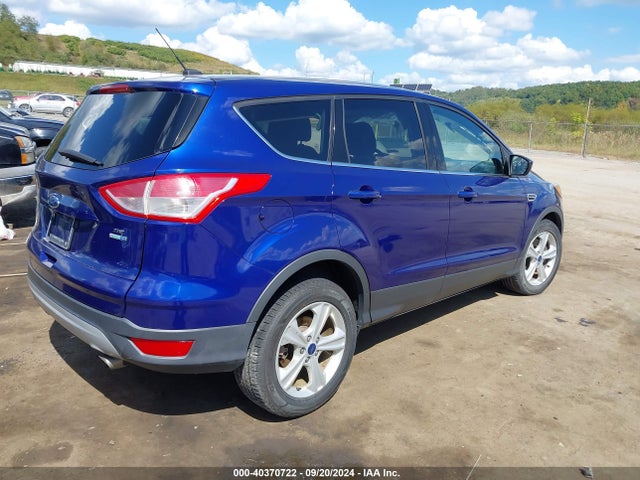 Ford ESCAPE SE 2016 1FMCU9GX5GUB93138 Image 4