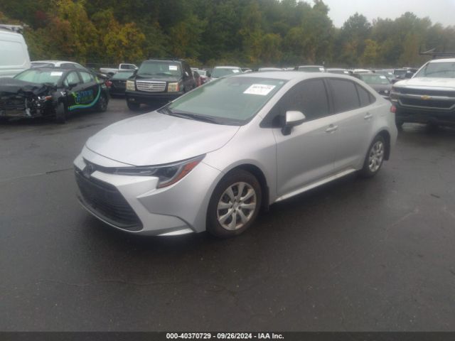 5YFB4MDE7RP131522 Toyota COROLLA LE