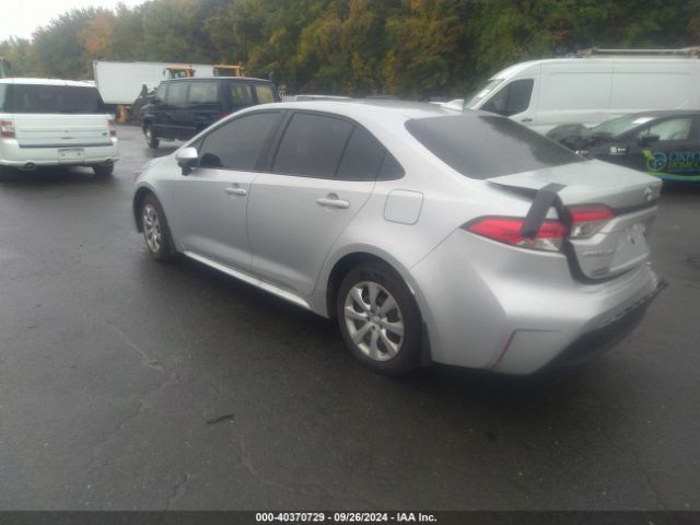 5YFB4MDE7RP131522 Toyota COROLLA LE