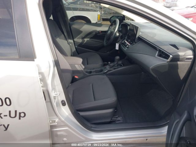 5YFB4MDE7RP131522 Toyota COROLLA LE