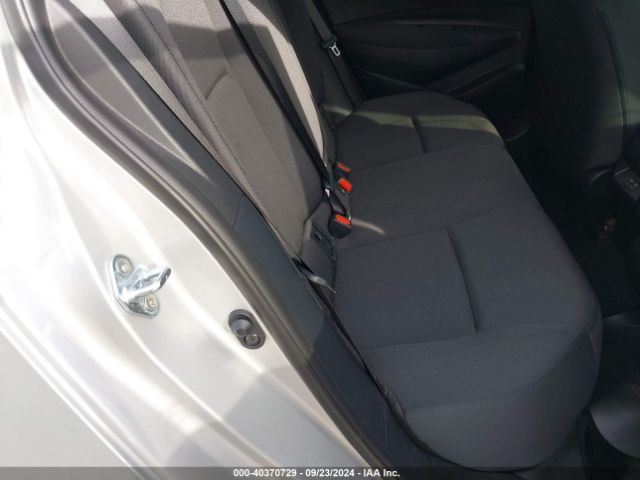 5YFB4MDE7RP131522 Toyota COROLLA LE