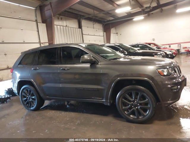 1C4RJFAG3JC487097 Jeep Grand Cherokee Altitude 4x4