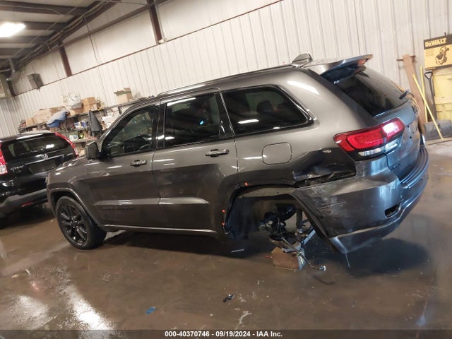 1C4RJFAG3JC487097 Jeep Grand Cherokee Altitude 4x4