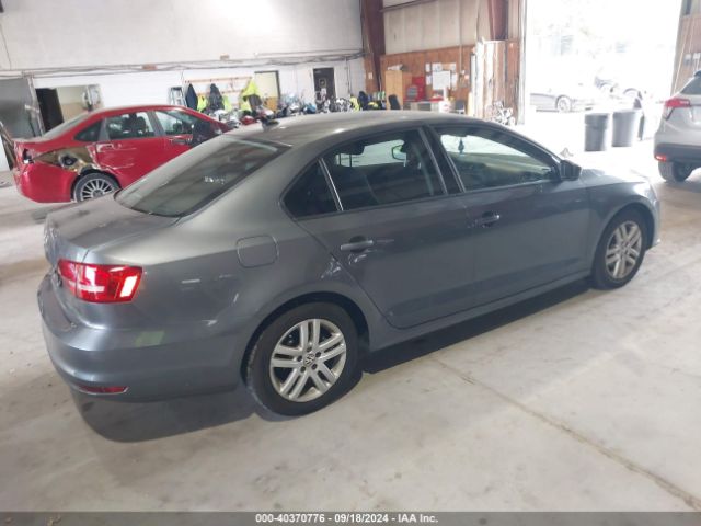 3VW2K7AJ0FM226089 Volkswagen Jetta 2.0l S
