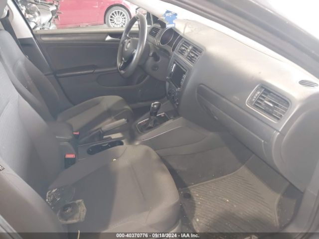 3VW2K7AJ0FM226089 Volkswagen Jetta 2.0l S